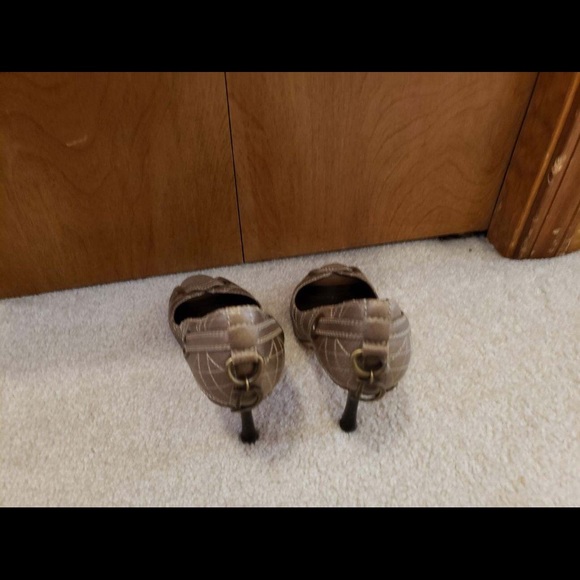 Christian Dior Designer Peep toe Pumps - Picture 3 of 4